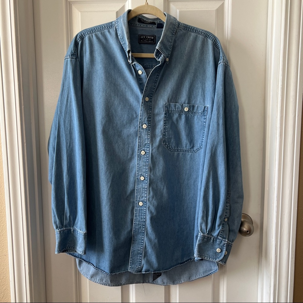 Ivy Crew chambray button down shirt